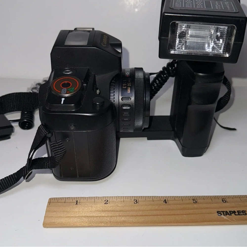 Vintage Canon TC-5000 35mm Film Camera w/extended/Lens “UNTESTED” Buy As Is !!